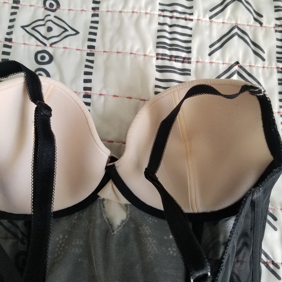 Victoria's Secret Corset Lace Bustier 36B - Picture 12 of 13
